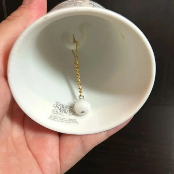 1989 Precious moments 25th wedding Anniversary bell. - Picture 8 of 9